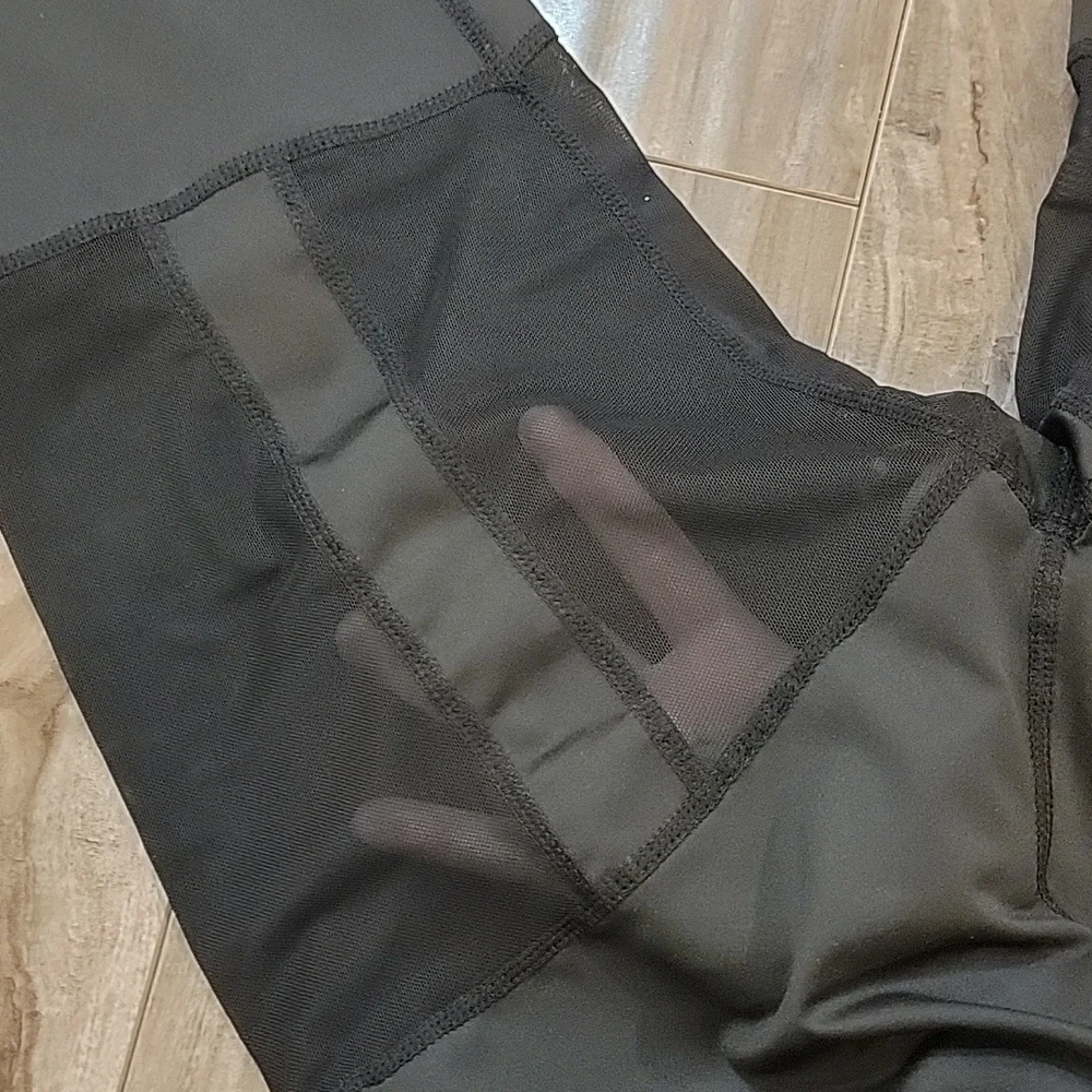 ❄️3/$30 Black Mesh Panel Faux Garter Leggings - Brand New! - Picture 3 of 5